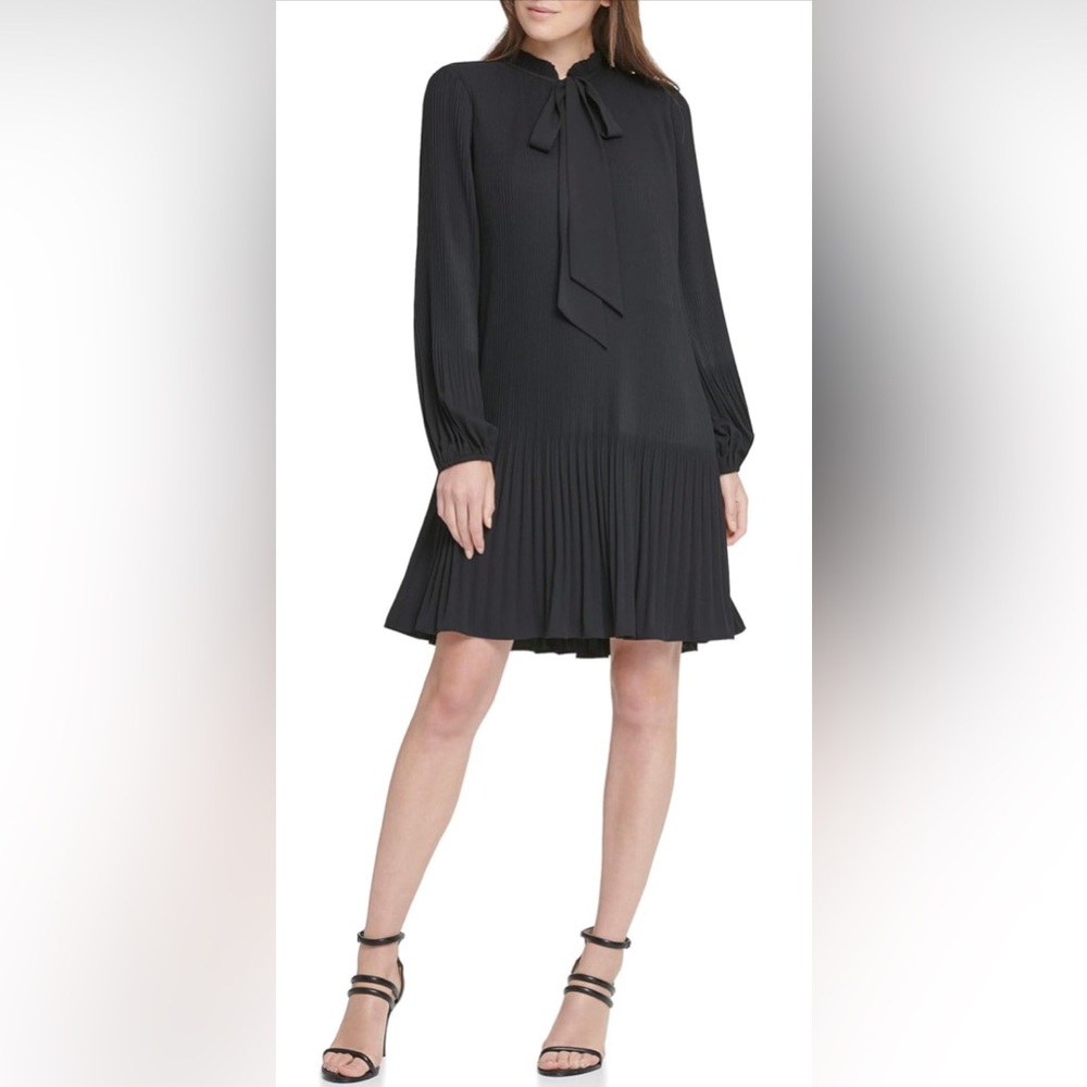 🖤🎥DKNY SHEER LONG SLEEVE COCKTAIL DRESS